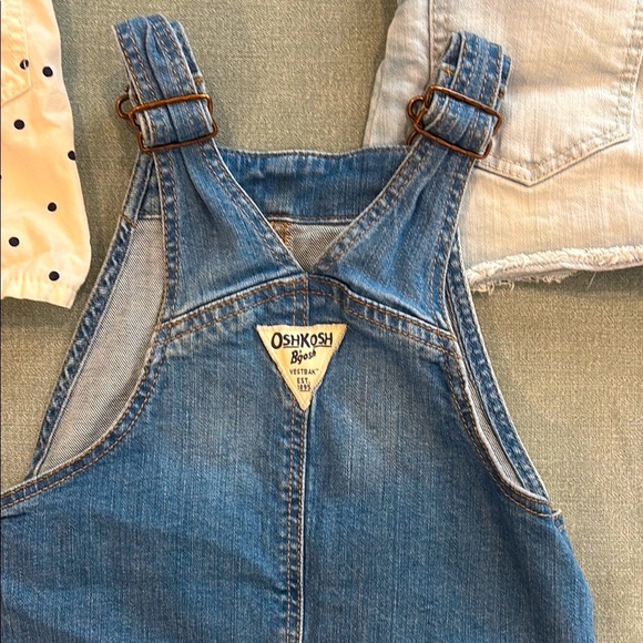 Set of 3 OshKosh B'gosh Overalls - fantastic condition! - Size 2T - Picture 8 of 8